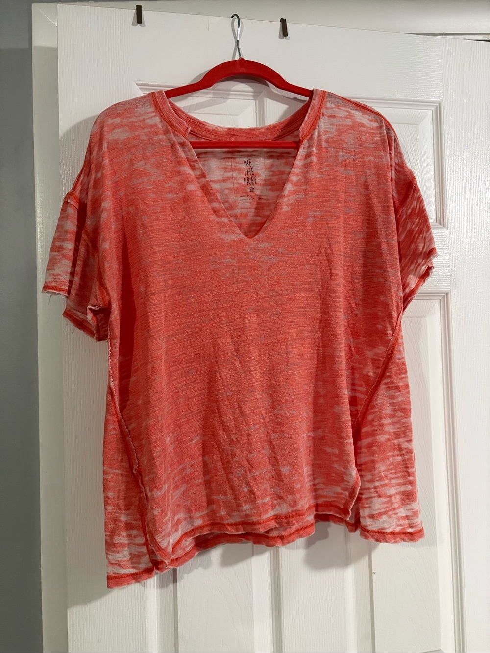 Free People Coral and White Marled V-Neck Short Sleeve Tee